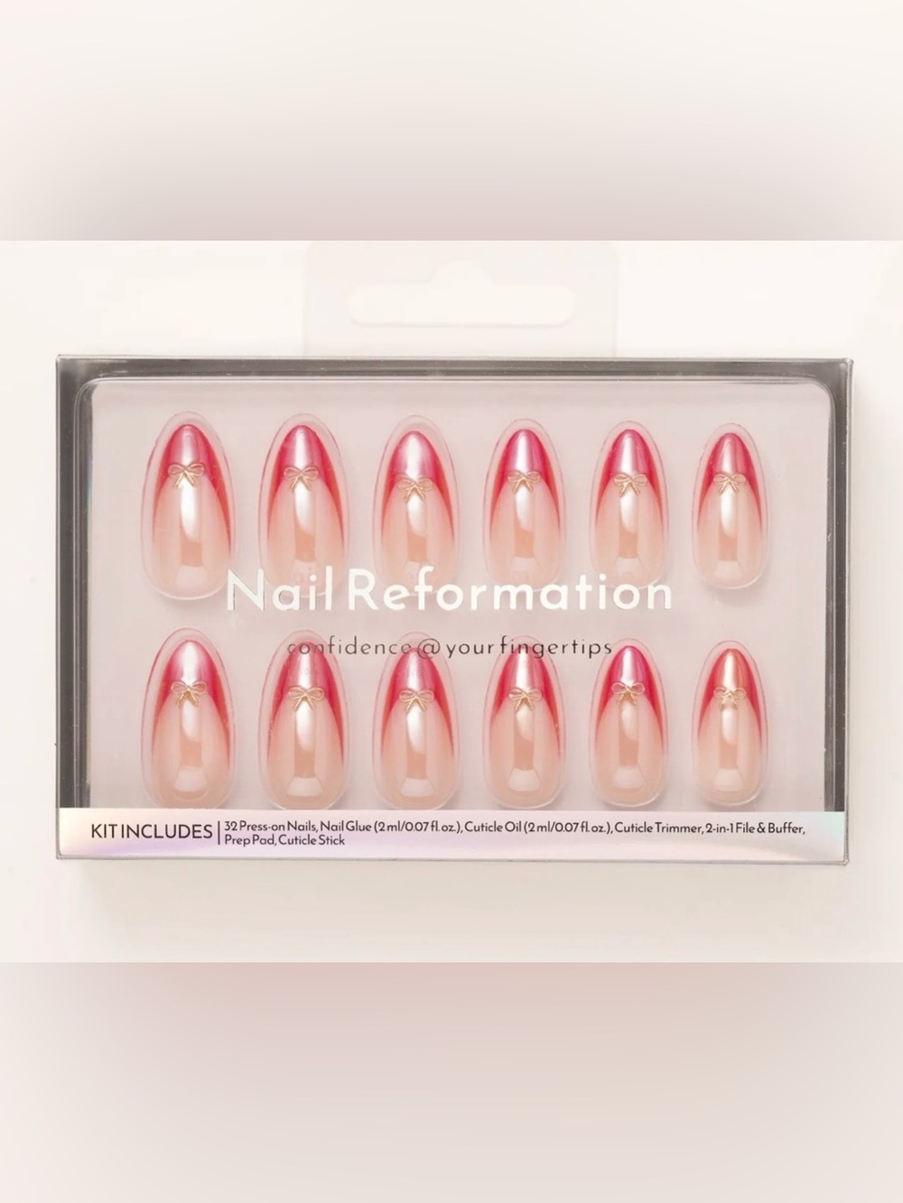Nail Reformation Medium Almond Press-On Nails in JUST GIFTED NIB